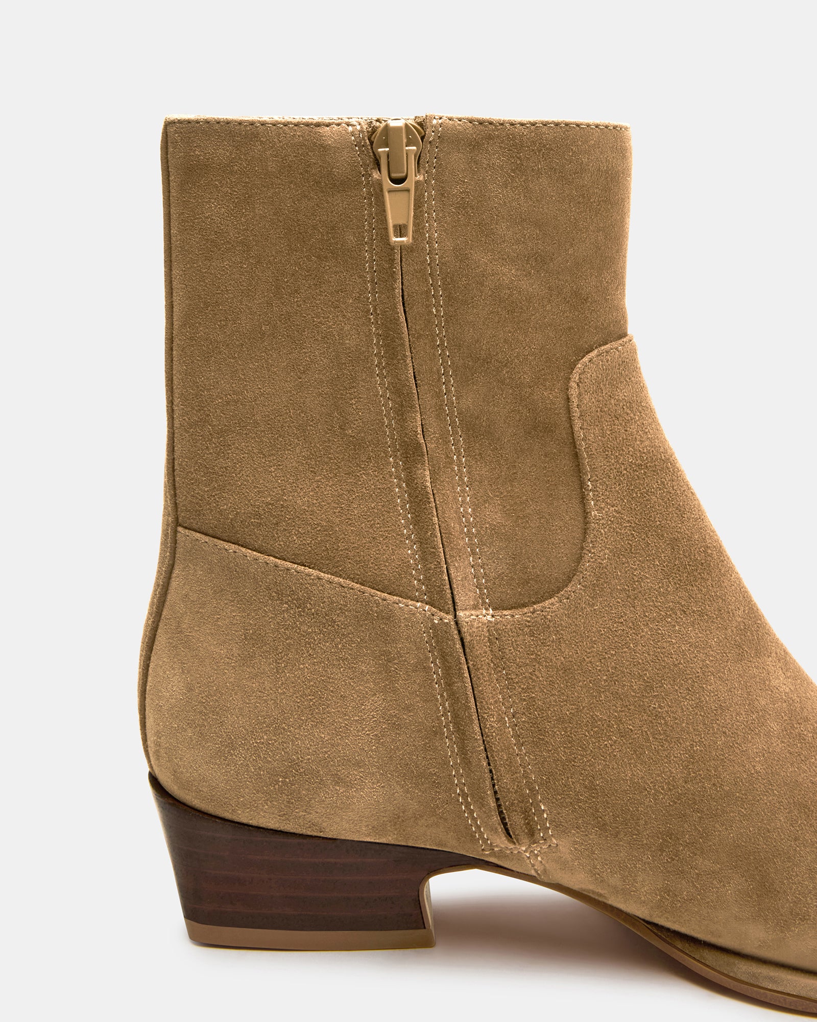 STEVEMADDEN_SHOES_DEFINE_TAUPE-SUEDE_05-1_e19459c1-a08b-43f2-9b20-03407b096d66.jpg