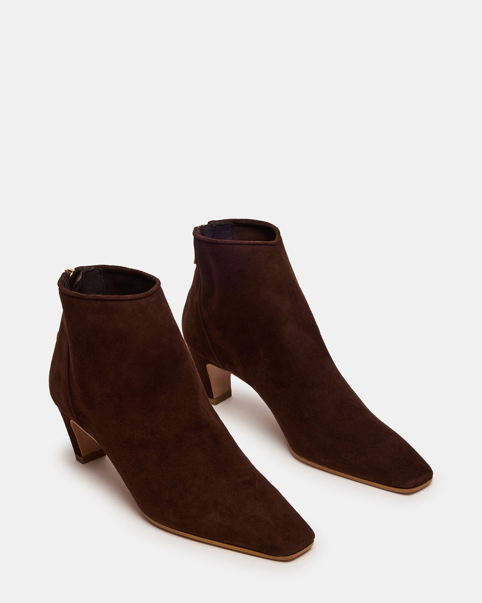 STEVEMADDEN_SHOES_JUNO_BROWN-SUEDE_02.jpg