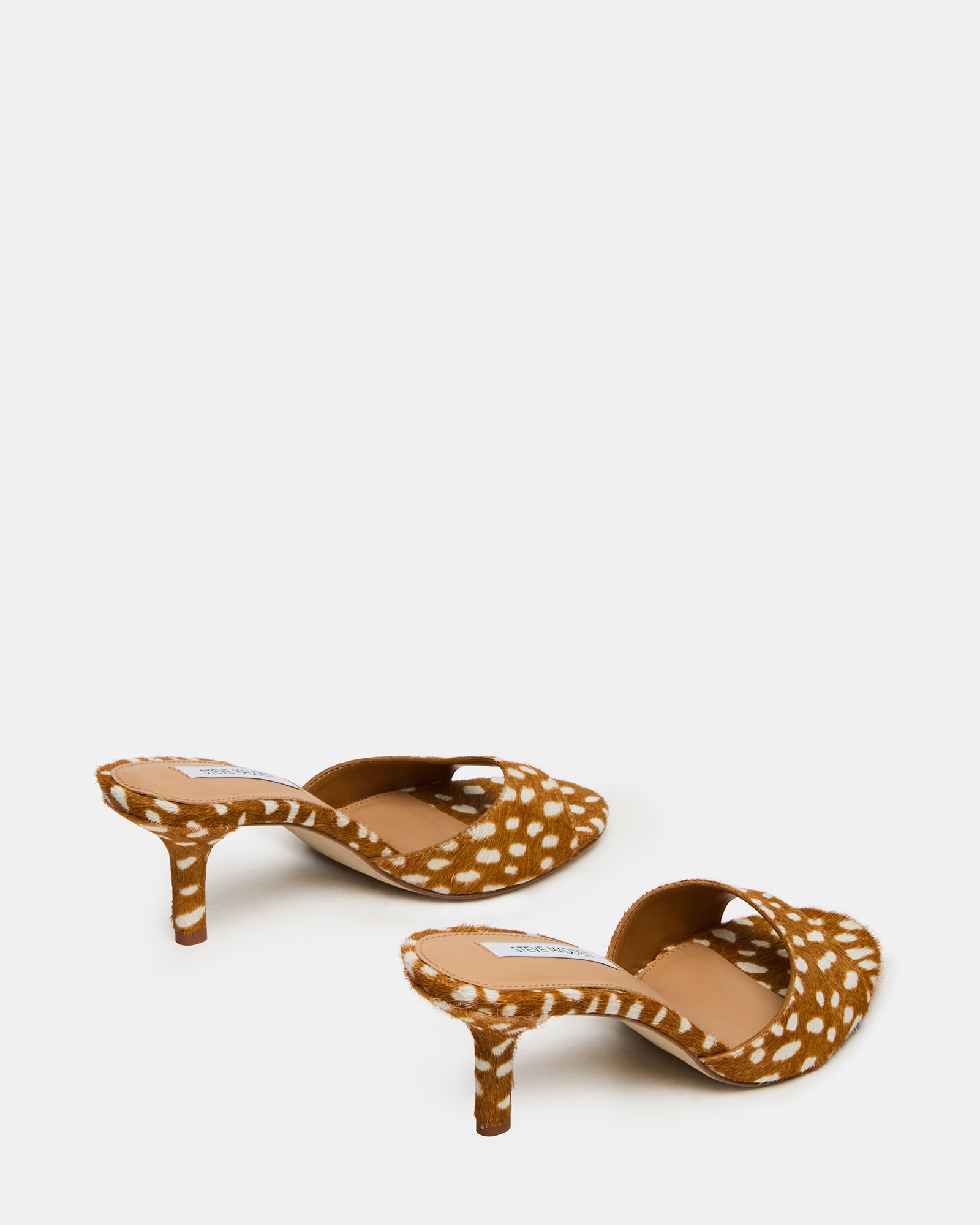 STEVEMADDEN_SHOES_KENDRIX_LT-FAWN_03.jpg